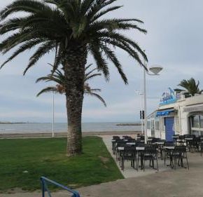 NearBy Hotel