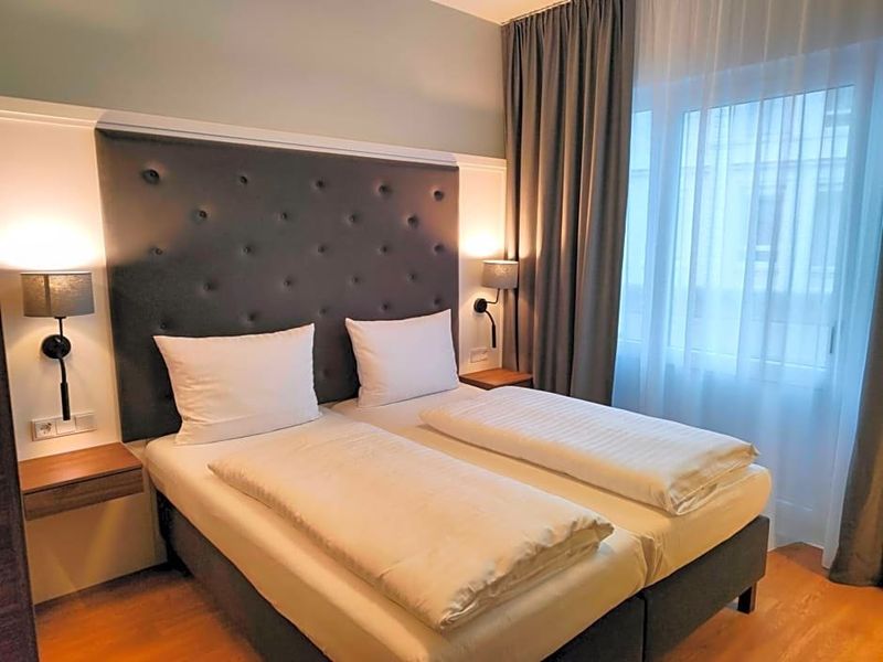 Hotel Photo 2