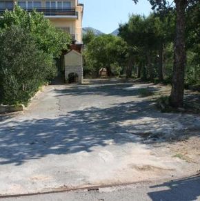 NearBy Hotel