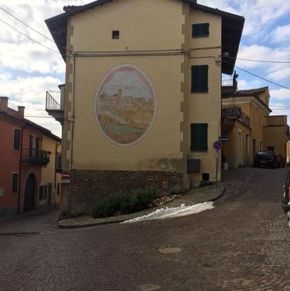 NearBy Hotel