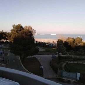 NearBy Hotel