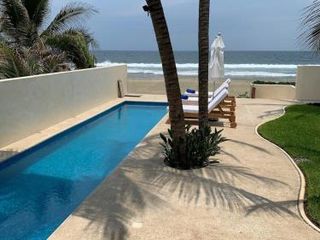 Hotel pic Beachfront villa with private pool