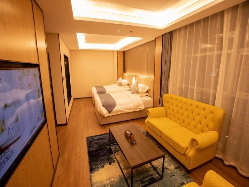 Hotel Photo 12