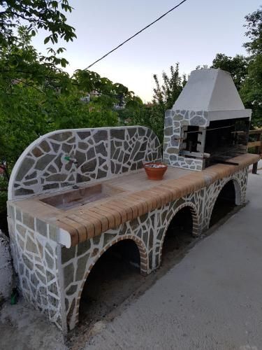 Proias Guesthouse 7km from Meteora!At village VLACHAVA