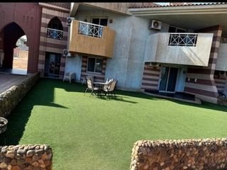 Hotel pic Chalet 2 rooms Garden sea view family only