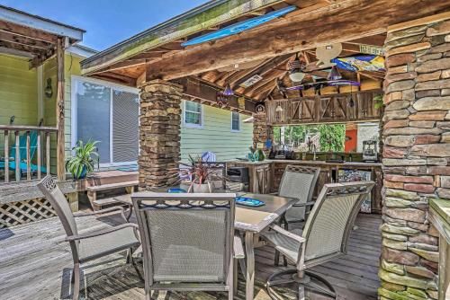 Photo of Nautical Ocean Isle Beach Cottage with Outdoor Space