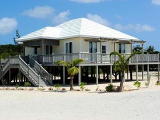 Hotel pic Sand Dollar Cottage by Eleuthera Vacation Rentals