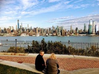Фото отеля 2cozy Apt W Fast Transportation To New York City
