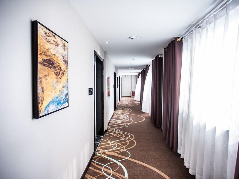 Hotel Photo 2
