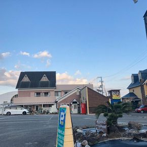 NearBy Hotel