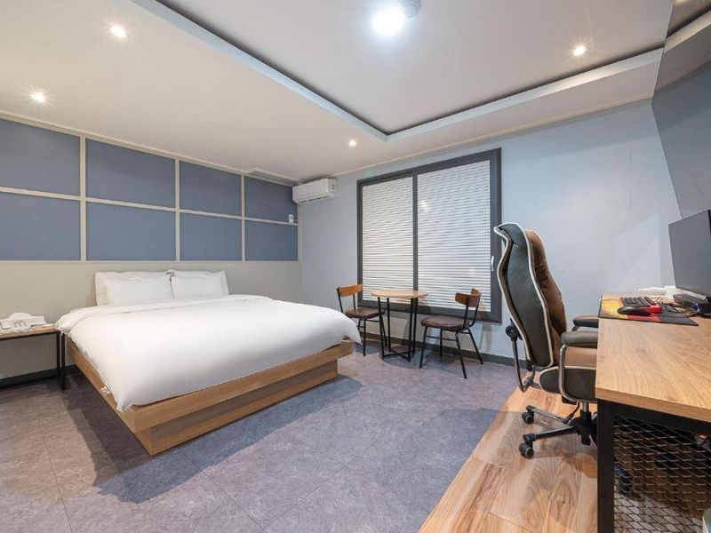 Hotel Photo 7