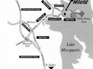 Фото отеля Wangi Lakehouse - renovated Lake Macquarie lakefront Location