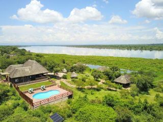 Фото отеля Twiga Safari Lodge