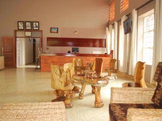 Hotel pic Kabalega Resort
