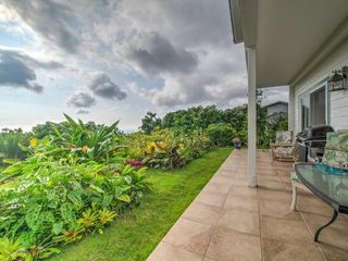 Hotel pic Kailua-Kona Studio with Ocean Views - 6 Mi to Beach!