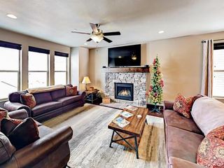 Hotel pic West Abigail Townhome Townhouse