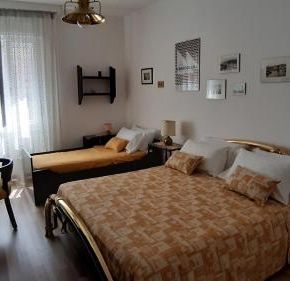 NearBy Hotel