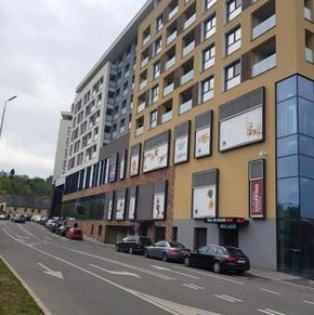 NearBy Hotel