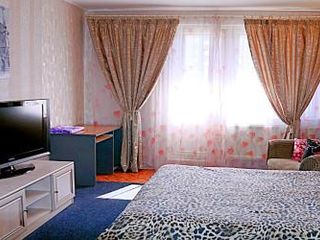 Apartments on Pyatiletok 3