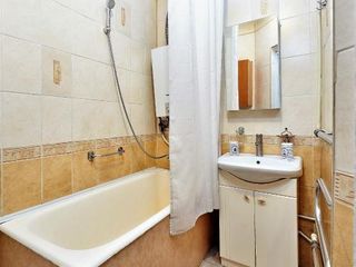 Apartment na Chaykovskogo 12