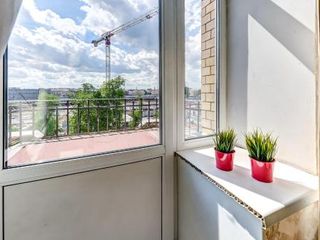 Hermitage View 6BR Apartment