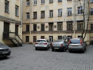 apartment at Zhukovskogo 6
