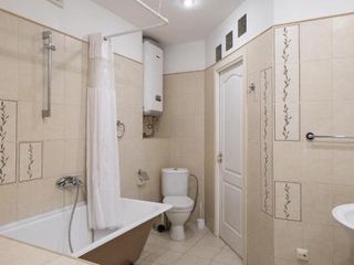 Deluxe Apartment Konyshennaja