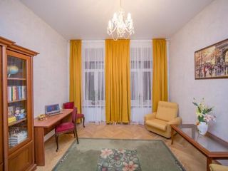 St. Isaak's 4 bedroom & 3 bathroom