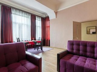 LetoPlace NEVSKY - 2 ROOMS - 5 GUESTS - 80m2
