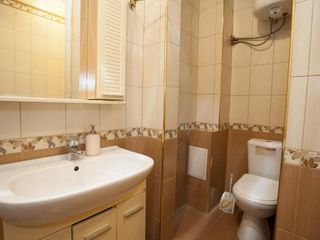 Apartment on Ispolkonskaya 8