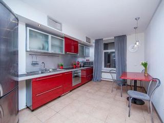 Heart SPb 1BR Apartment