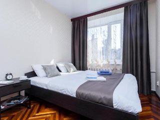 2 отдельные спальни и рядом Дворцовая площадь