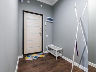 One Bedroom Luxury Apartment-Двухкомнатная квартира у метро Фрунзенская