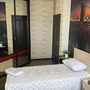 NearBy Hotel