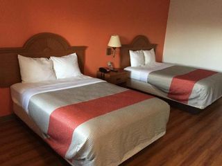 Hotel pic Motel 6 North Lima