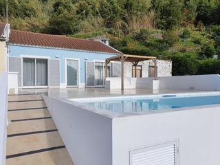 Hotel pic Casa do Outeiro with Heated Pool
