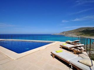 VILLA AUREA-Cala Mesquida- Primera linea de Mar