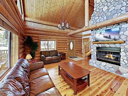 Photo of New Listing! Charming Woodland Cabin, Near Hiking Cabin