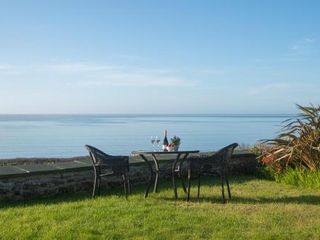 Hotel pic Bay View- Panoramic Sea Views and Private Parking In Marazion