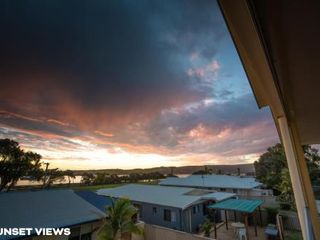 Hotel pic Sunsets on Murchison Top Only - Kalbarri WA