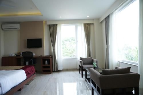 Hotel Photo 12