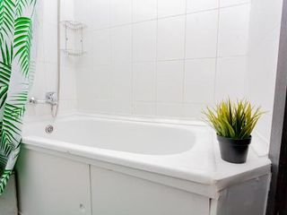 Flats, rooms and apartments for rent