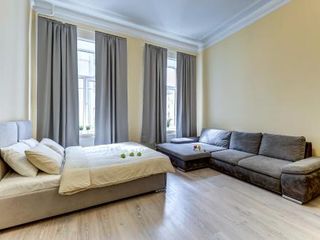 Admiral 5BR Apartment