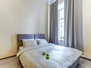 Admiral 5BR Apartment