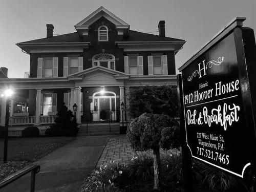 Photo of Historic 1912 Hoover House Bed and Breakfast