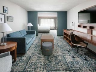 Hotel pic Drury Inn & Suites San Antonio Airport