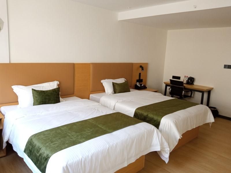 Hotel Photo 8