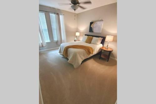 Photo of Modern 2 Bedroom in Johns Creek