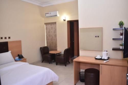 Hotel Photo 4