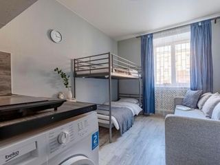 Quadroom apart